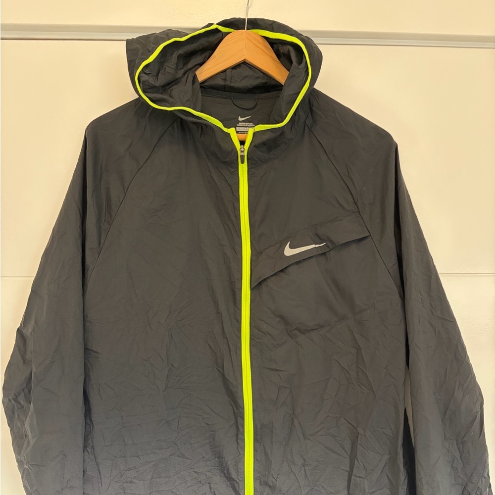 Super light weight windbreaker